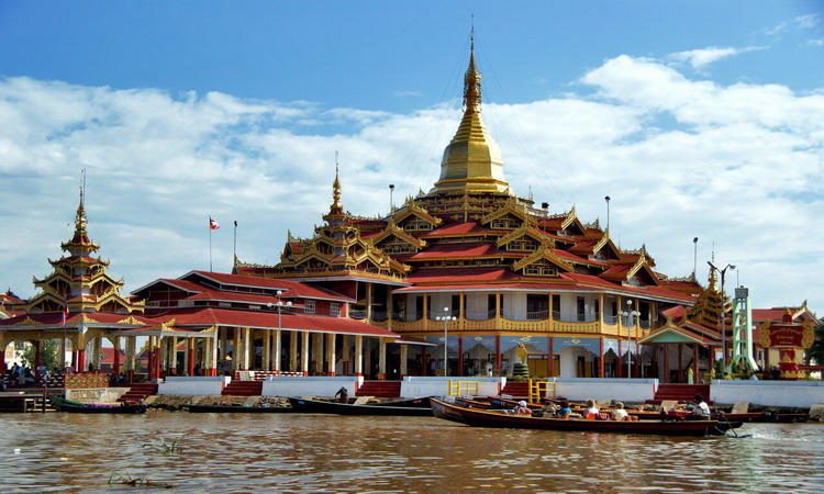 Phaung Daw Oo Pagoda – Home of 5 Sacred Buddha Images Covered in Gold Leaf